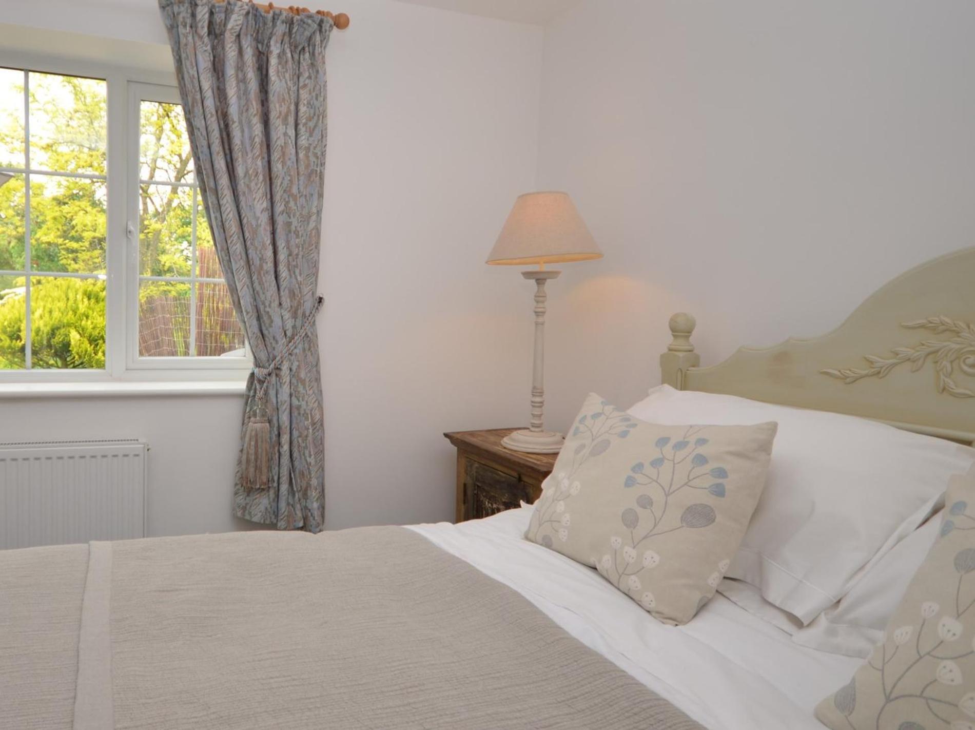 1 Bed In Taunton 75135 Villa Isle Brewers Eksteriør billede